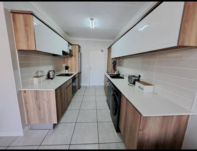 1 BEDROOM PROPERTY TO RENT IN BLYDE RIVERWALK ESTATE